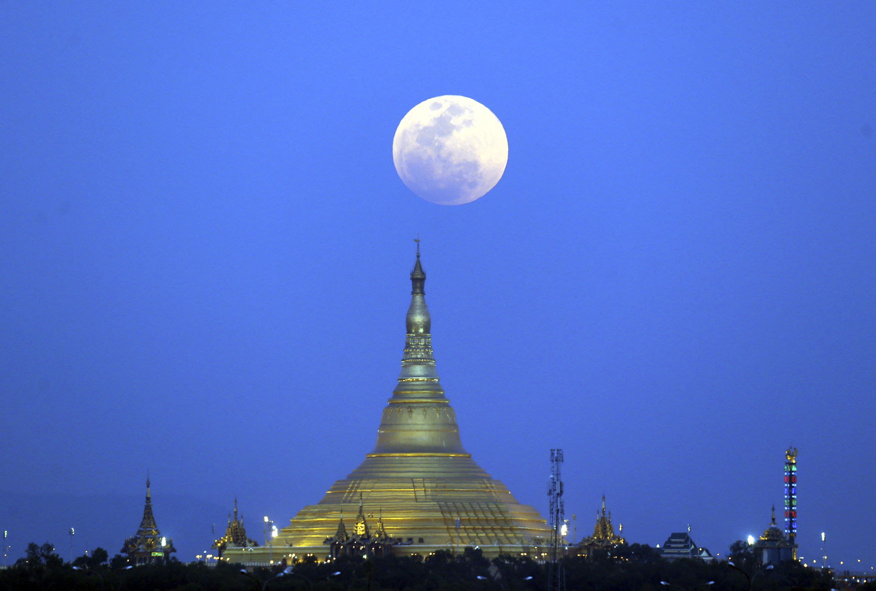 Myanmar Full Moon